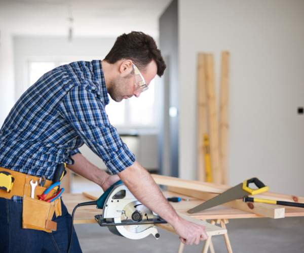 Carpenter services in dubai
